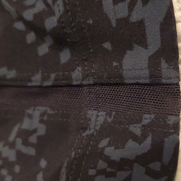 Lululemon Men's Short Tiger Camo - Picture 5 of 13